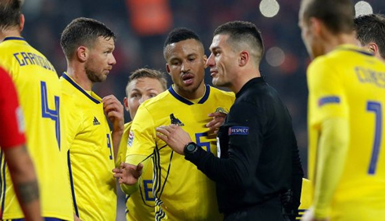 İsveçli golcüden ‘penaltı’ iddiası