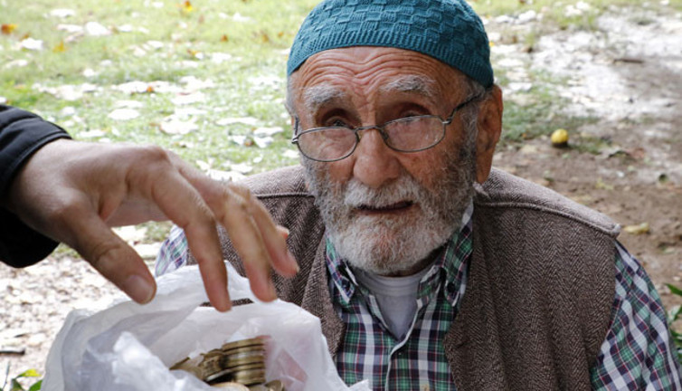 Yakalanan dilencinin 2 daire, 4 dükkanı varmış