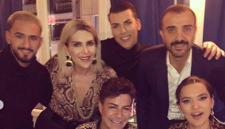 Demet Akalın Okan Kurt ile barışmasını böyle kutladı!