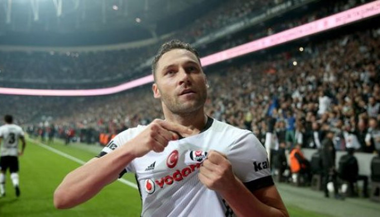 Beşiktaş eski oyuncusunu istiyor