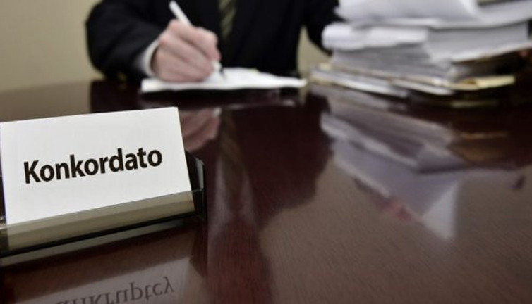 Cemil Çiçek’in kızı ve damadı konkordato ilan etti