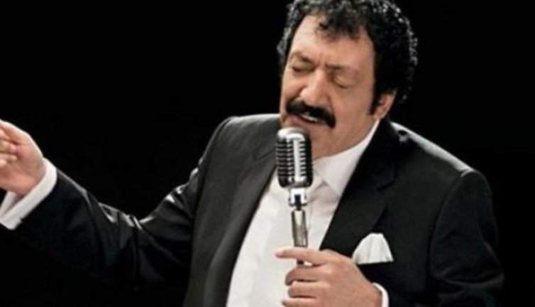 Müslüm Gürses’in gömleği ve yüzüğü açık artırmayla satıldı