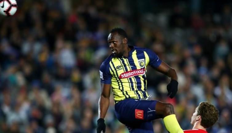 Usain Bolt sporu tamamen bıraktı