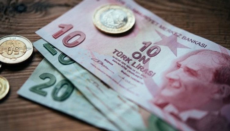 Çalışanlara kötü haber! Maaşlar düşecek!