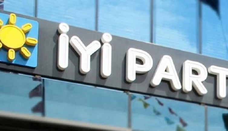 İYİ Parti'den devlet görevlilerine AKP uyarısı: 'Kanunsuzluktur'