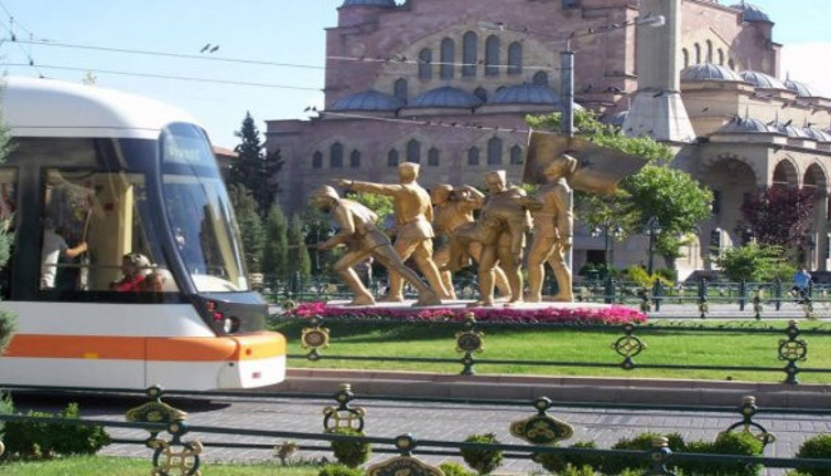 Eskişehir'de ulaşıma Erdoğan engeli