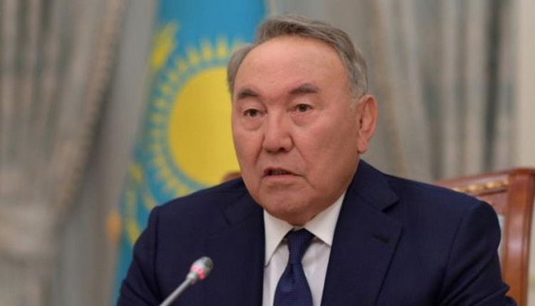 Kazak lider Nazarbayev ‘ömür boyu kurucu lider’ olacak