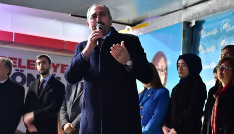 Abdulhamit Gül: "En büyük Kürt partisi biziz"