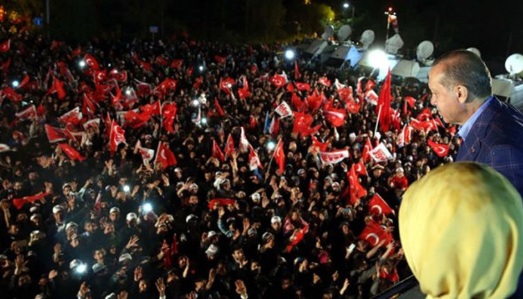 Tartışmalı referandumun üzerinden tam 2 yıl geçti!