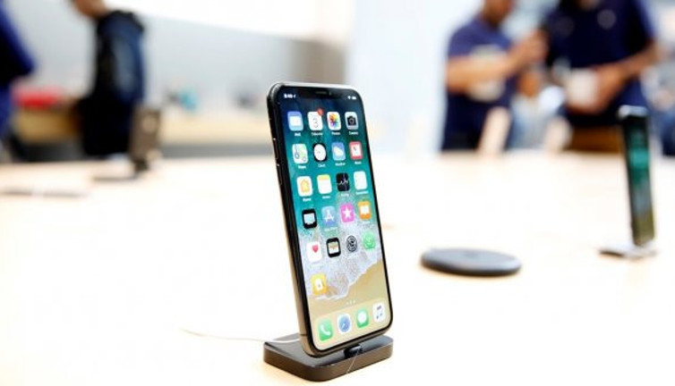 Teknoloji devine 1 milyar dolarlık dava