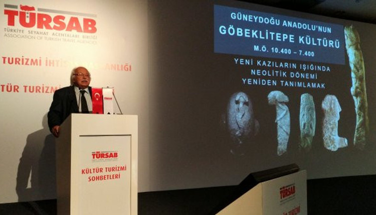 "Göbeklitepe tapınaklar düzeyine indirgenemez"