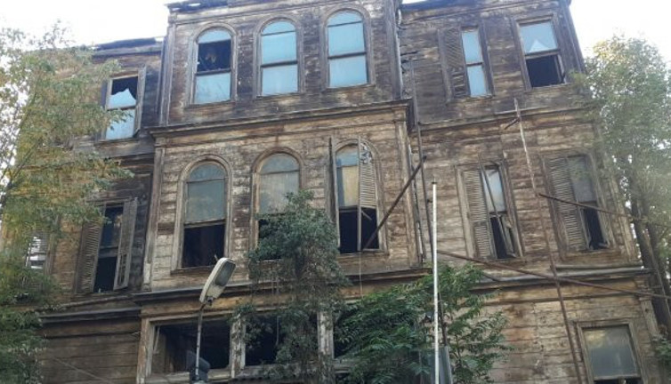 İttihat ve Terakki'nin genel merkezi otopark oldu