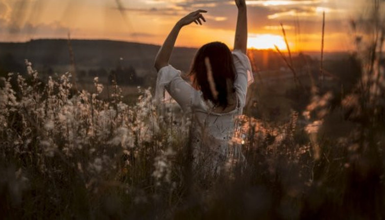 Güneşte durmak kilo vermeyi kolaylaştırıyor