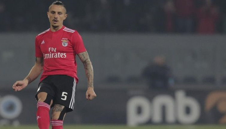 Fejsa sağlık kontrolü için İstanbul'a gelecek