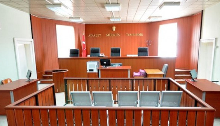 Eski HSYK üyesine FETÖ'den 10 yıl hapis