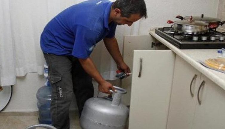 "Mutfaktaki yangın körükleniyor"