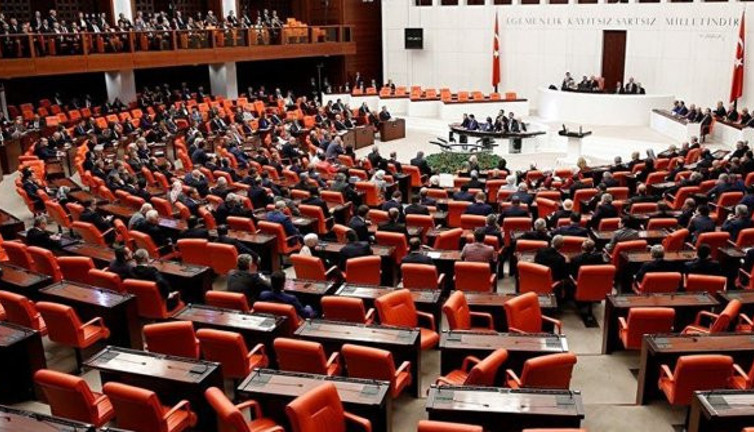 TBMM'de vakıf ve cemaat tartışması