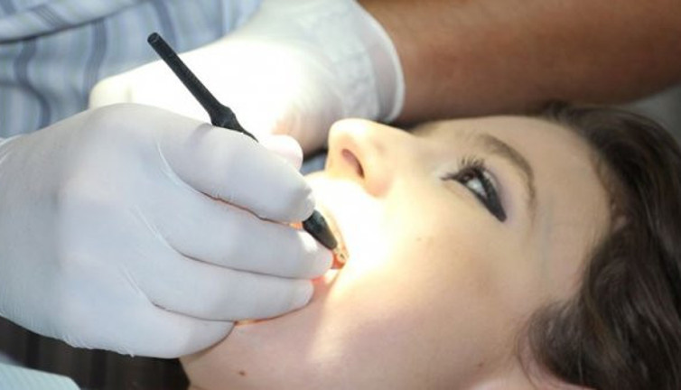 Düzenli diş kontrolü maliyetleri azaltıyor