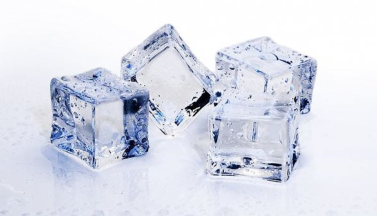 Soğuk alerjisine 'buz-küp' testi!