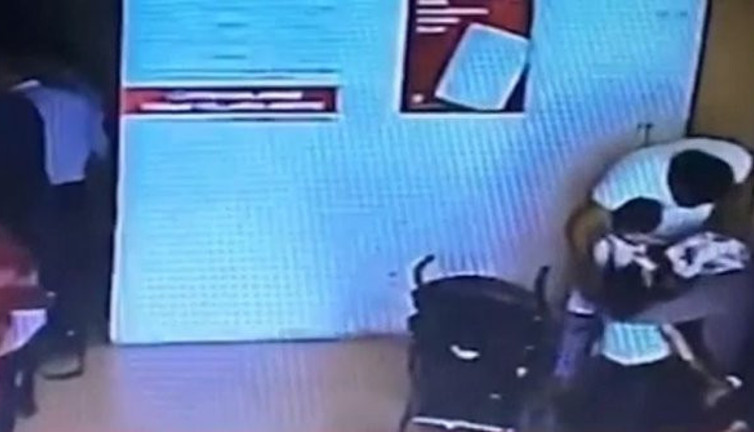 5 yaşındaki Asmin hastane koridorlarında öldü