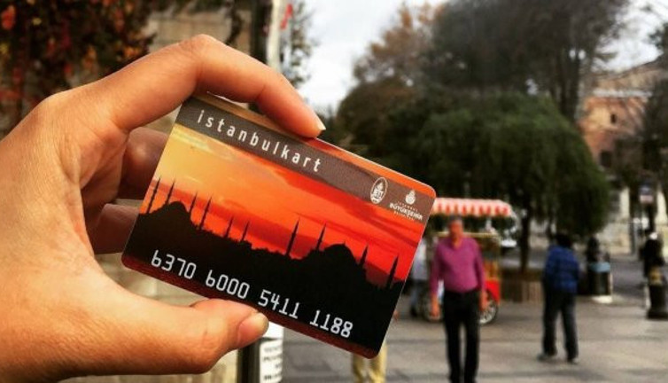 Ücretsiz İstanbulkart'a AKP engeli