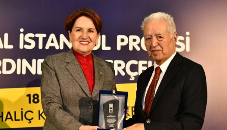 "Boğazların anahtarları Mustafa Kemal'in elinde dokunmayın..."