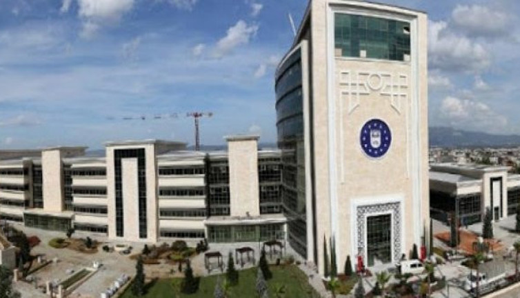 AKP'li belediyelerde israf bitmiyor!