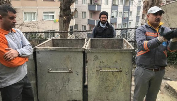 Şişli'de çöplerin arasında bebek çıktı