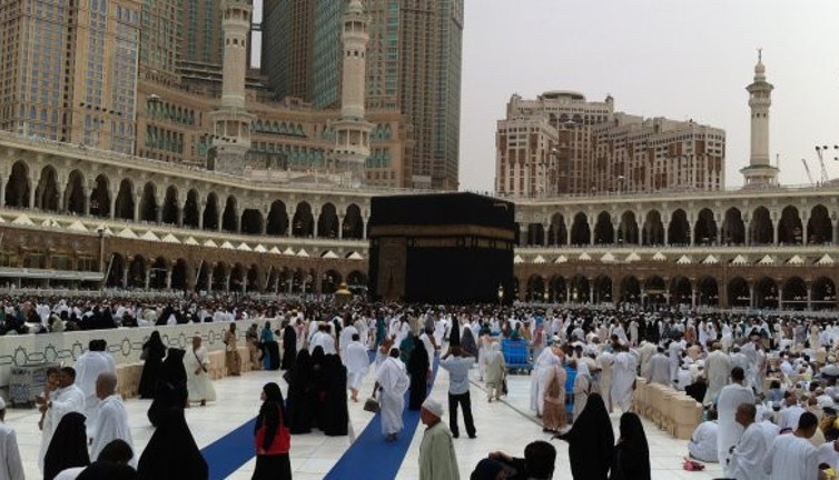 Mekke ve Medine'ye giriş yasaklandı