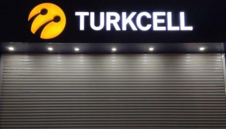 Turkcell'in tepesinde ayrılık kararı
