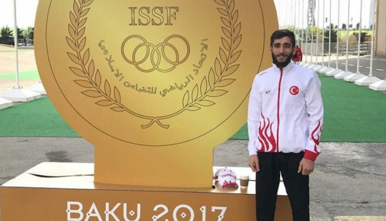 Federasyon Başkanvekilinin oğlu Alevilerle dalga geçti