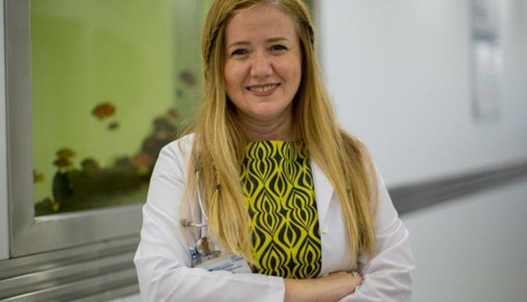 Dr. Öğretim Üyesi İkitumur'dan korona virüsü yenenlere uyarı