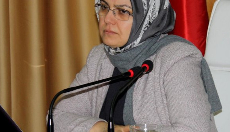 AKP'li Yeni Şafak yazarı Ayşe Böhürler 1.5 milyon TL'ye yakın ihale almış