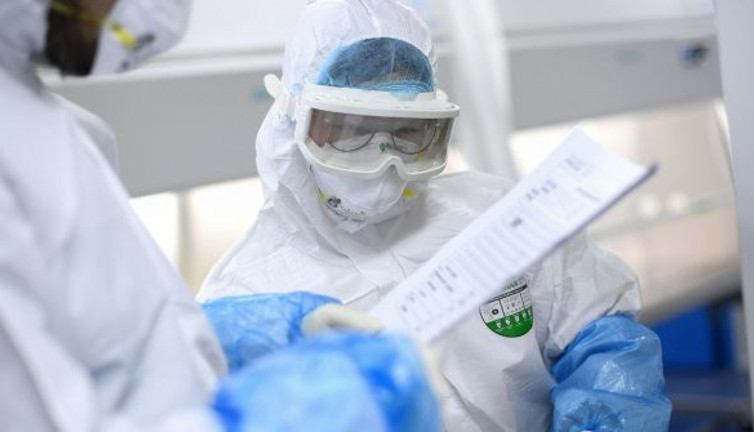 Bilim insanları ilk kez açıkladı: O kişiler virüsü daha ağır geçiriyor