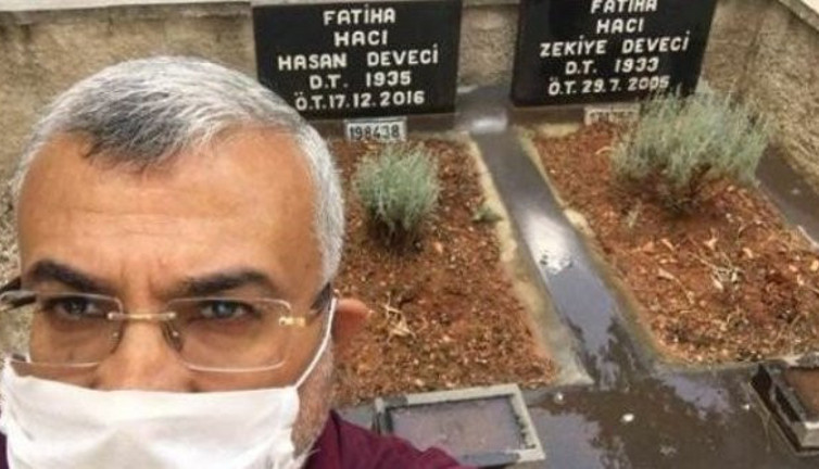Mezarlıktan fotoğraf paylaşmıştı, AKP’li meclis üyesine korona cezası