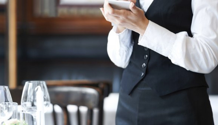 Eskiye dönebildiler mi? Restoranların iki günlük durumu açıklandı