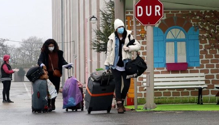 Bakan Kasapoğlu açıkladı: Yurtlardaki karantina süreci sona erdi!