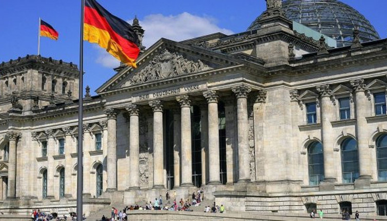 Gurbetçilere kötü haber: Almanya'dan yeni seyahat kararı