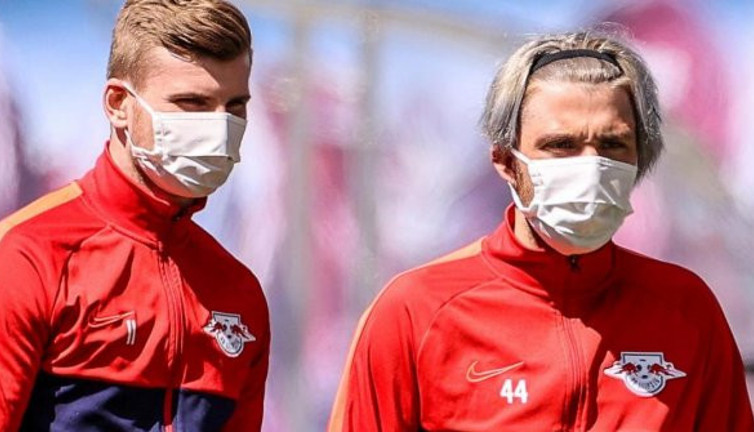 Bundesliga’da saha kenarında maske takılmayacak