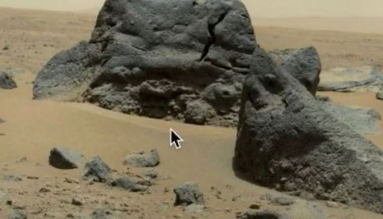 NASA Mars’ta esrarengiz bir fotoğraf çekti: Yoksa gerçek mi?