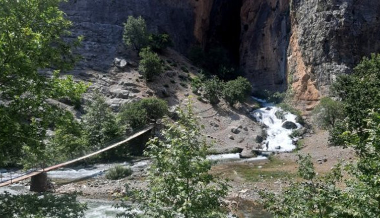 Irmağa düşen 8 yaşındaki Rana hayatını kaybetti