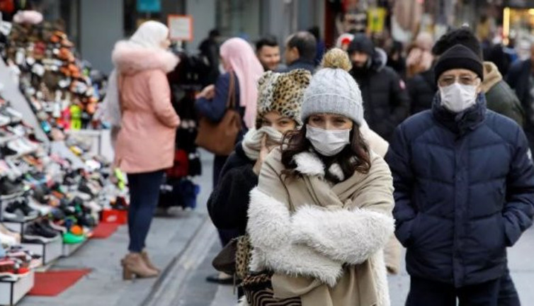 Flaş gelişme: İtalyan bilimi insanı açıkladı: Aşıya gerek kalmayabilir