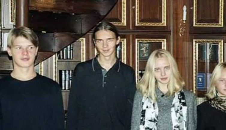Putin'in sır gibi sakladığı kızlarının fotoğrafları yıllar sonra ortaya çıktı
