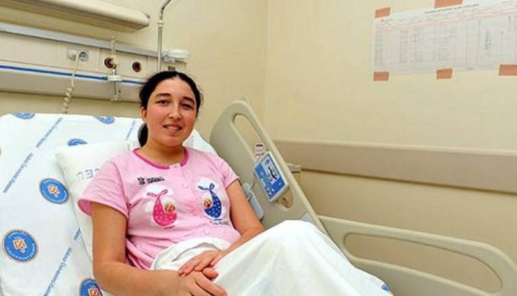 Flaş... Türkiye'de bir ilk gerçekleşti: Derya Sert'in mutlu günü