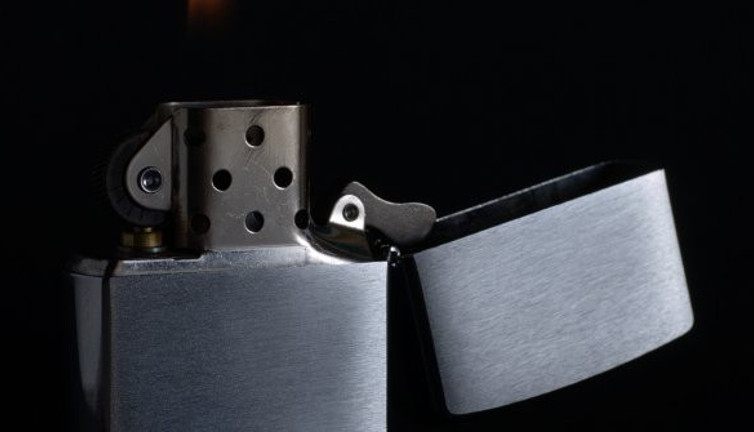 Vali’den şaşkına çeviren korona açıklaması: Her şeyin sebebi sadece bir çakmak!