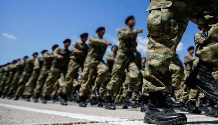 Kışlalarda korona tehlikesi: Aileler erken tezkere bekliyor!