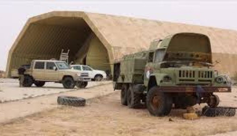 Türkiye'nin askeri üs kurmayı planladığı Vatiyye Üssü, kimliği belirsiz jetlerle vuruldu