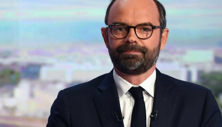 Fransa'da görevinden istifa eden Başbakan Edouard Philippe'ye soruşturma