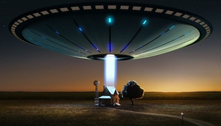 Havada UFO'lar, suda USO'lar keşif yapıyor! Dünya uzaylıların kuşatmasında