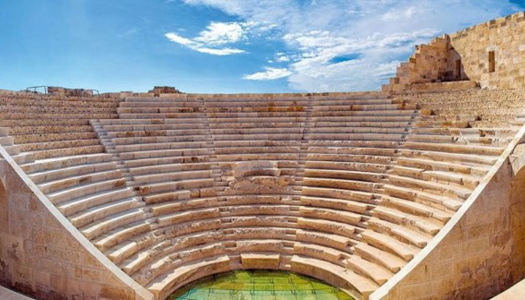 Patara kazılarında büyük skandal: Kafalarına göre kazımışlar!